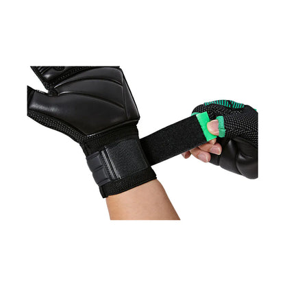 Futsal Goalkeeper Gloves [black and green]